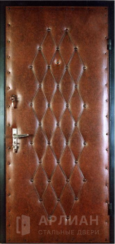 Фото «Винилискожей входная дверь дутая №20»